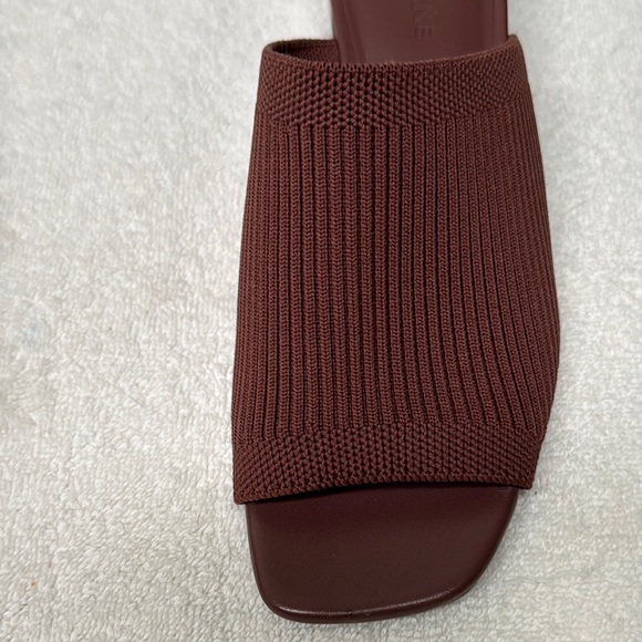 Everlane Glove Mule in ReKnit - Picture 7 of 13